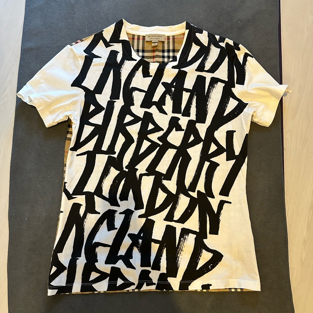Burberry oversized t shirt